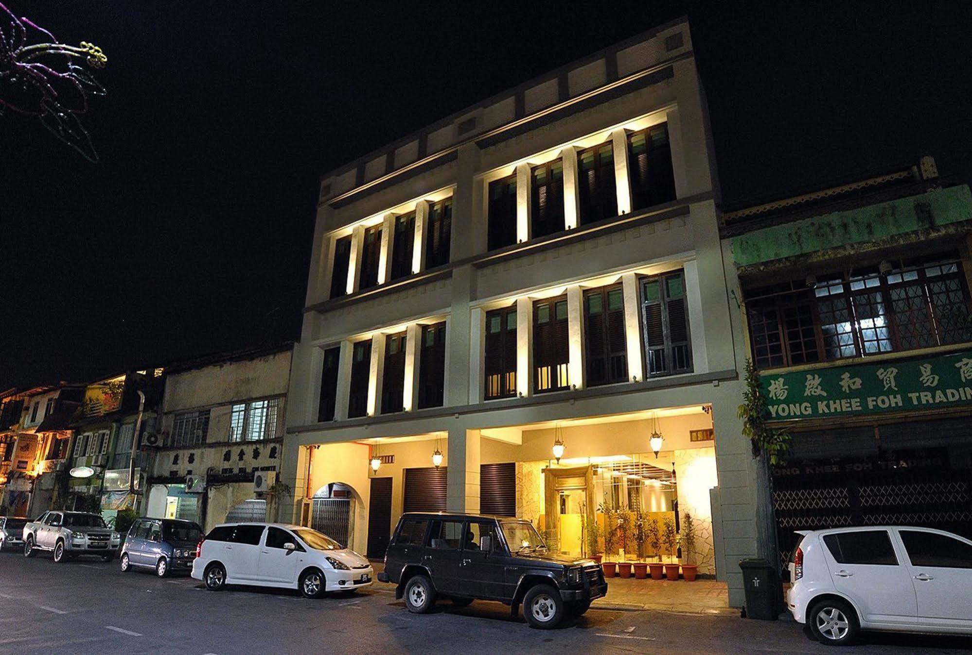 The Ranee Boutique Suites Kuching Exterior photo